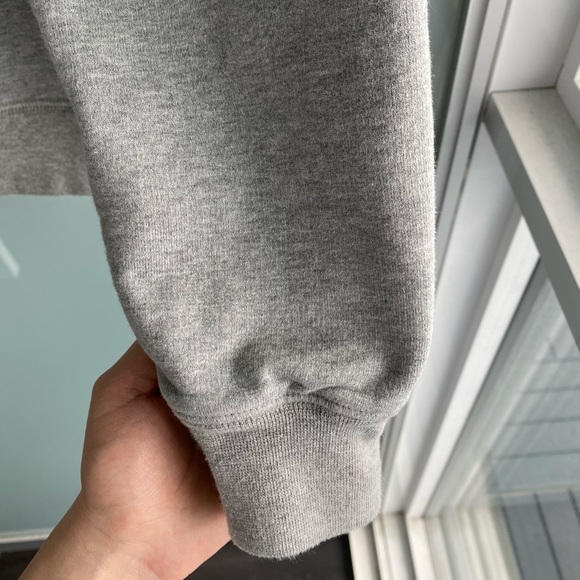 Everlane Crew Neck - Picture 4 of 4